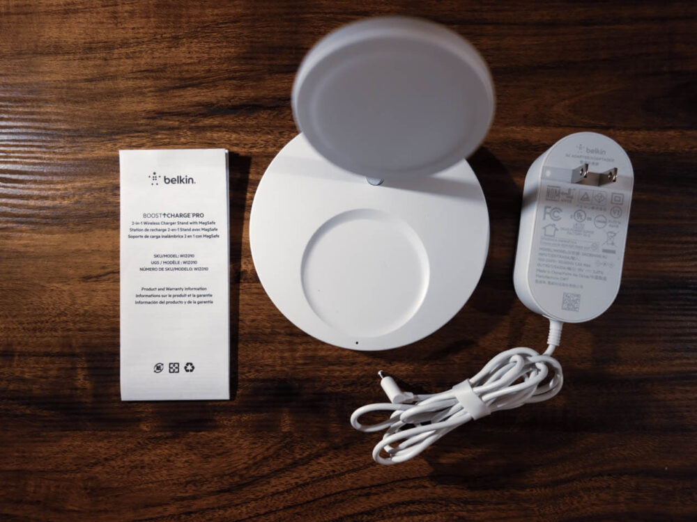付属品:【レビュー】Belkin(ベルキン) MagSafe 2-in-1 磁気ワイヤレス充電スタンドを使ってみた感想