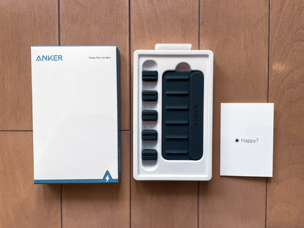 Anker マグネット式ケーブルホルダー