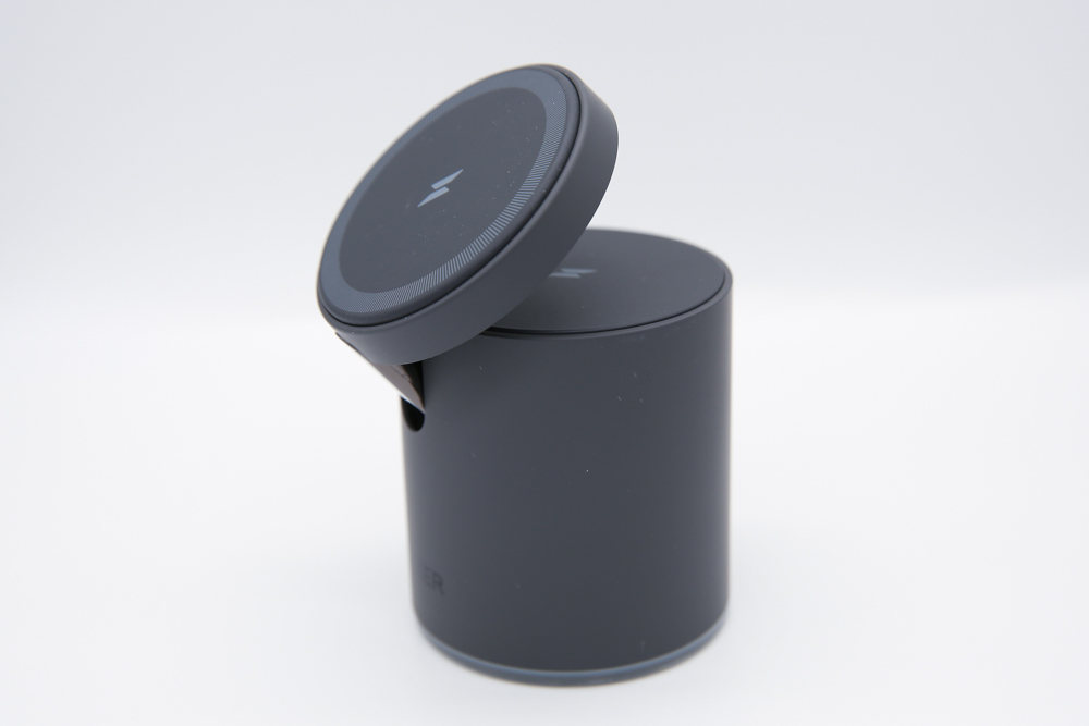 Anker 623 Magnetic Wireless Charger (MagGo)の特長